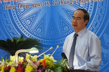 “Cần xem lại tỷ lệ đỗ tốt nghiệp THPT năm 2011”