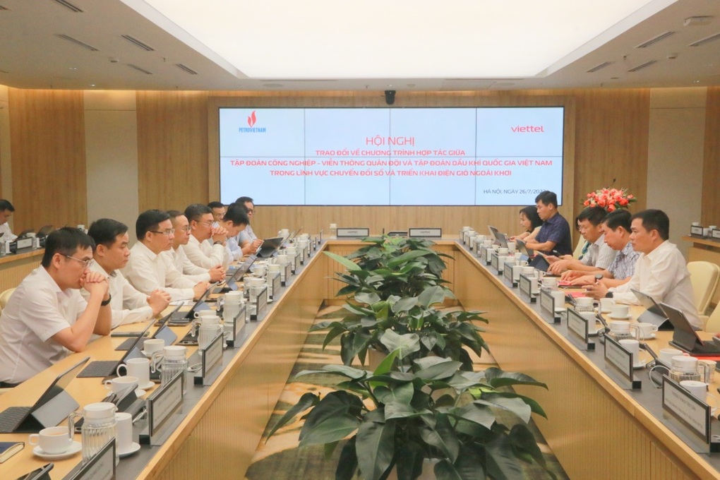 Petrovietnam và Viettel hợp tác chuyển đổi số, triển khai điện gió ngoài khơi - 1