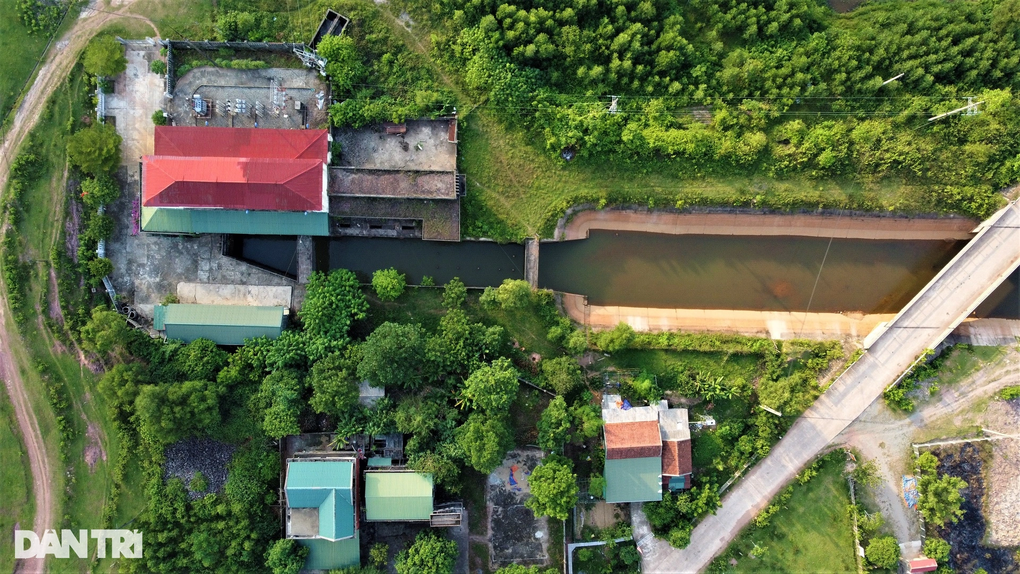 Tỉnh lên tiếng vụ hàng tạ cá bị chặt đứt thân ở hồ Kẻ Gỗ - 2 Tỉnh lên tiếng vụ hàng tạ cá bị chặt đứt thân ở hồ Kẻ Gỗ - 2
