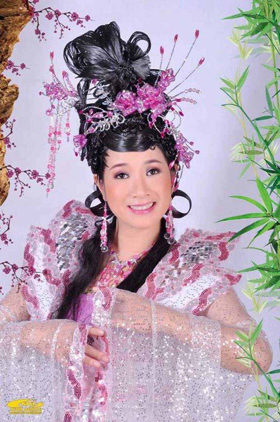 Hé lộ ảnh tuổi đôi mươi xinh như mộng của nghệ sĩ Thanh Thanh Hiền - 6 Hé lộ ảnh tuổi đôi mươi xinh như mộng của nghệ sĩ Thanh Thanh Hiền - 6