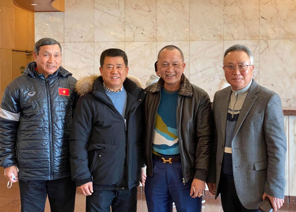 Đội tuyển nữ Việt Nam đến Hàn Quốc, tập luyện tại đảo Jeju - 9