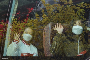 "Chuyến xe mùa xuân" đưa hàng nghìn sinh viên, người khó khăn về quê ăn Tết