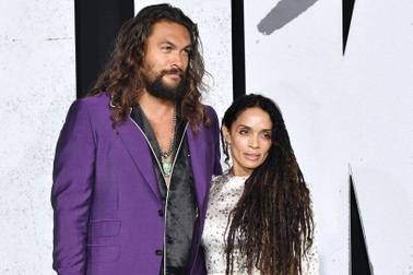 "Vua thủy tề" Jason Momoa và vợ hơn 12 tuổi bất ngờ chia tay