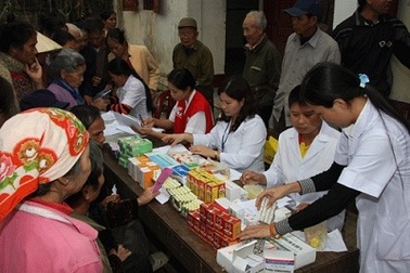 Công ty Dược phẩm Tâm Bình quan tâm tới sức khỏe người cao tuổi