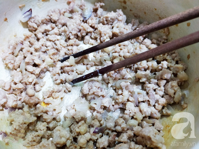 Mùa này người miền Bắc có món canh thịt nấu chua ngon "thần thánh", bạn đã biết chưa? - Ảnh 3. Mùa này người miền Bắc có món canh thịt nấu chua ngon "thần thánh", bạn đã biết chưa? - Ảnh 3.