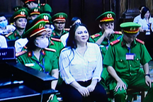 Bà Nguyễn Phương Hằng lĩnh 3 năm tù