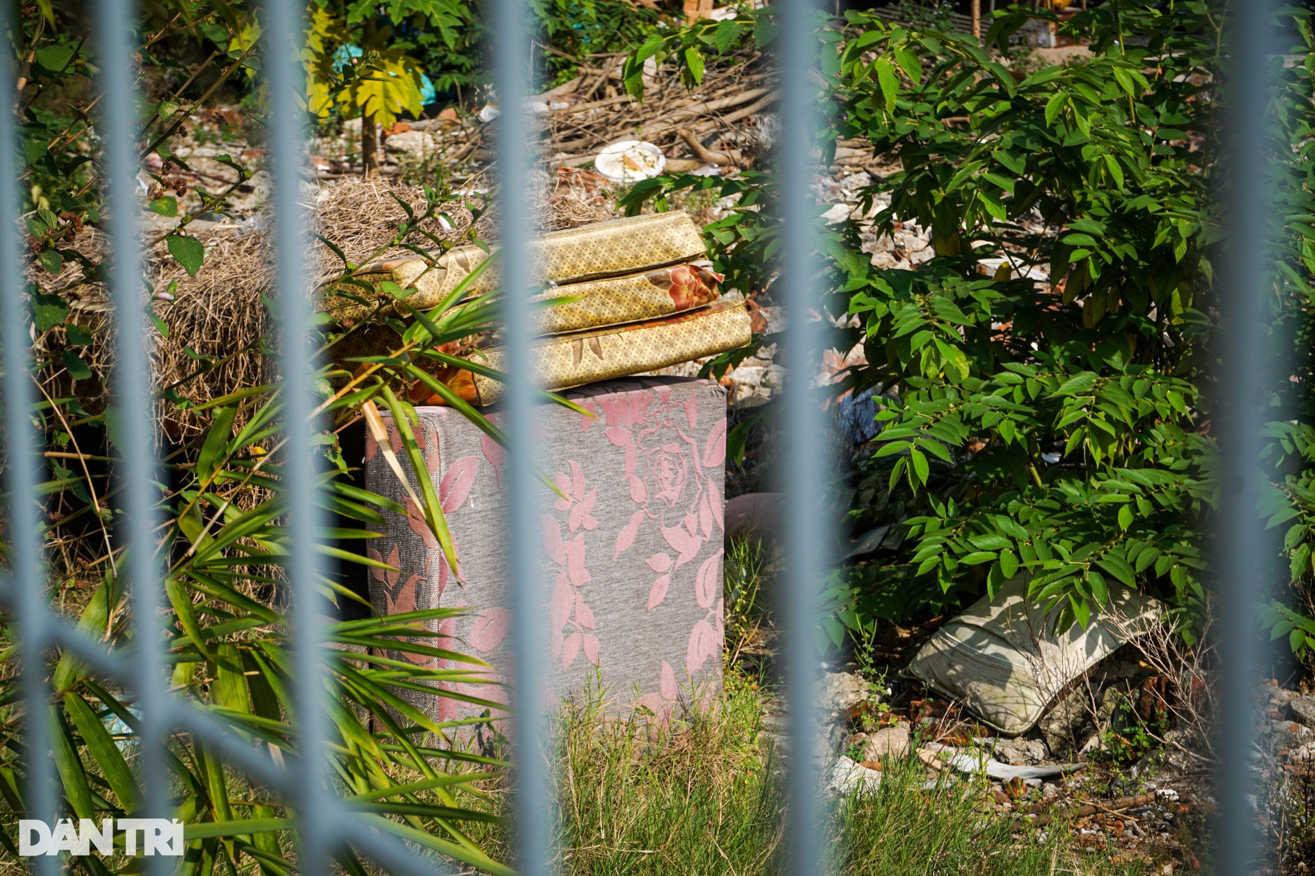 Hiện trạng sân Chi Lăng sau 10 năm dính vào đại án Phạm Công Danh - 9 Hiện trạng sân Chi Lăng sau 10 năm dính vào đại án Phạm Công Danh - 9