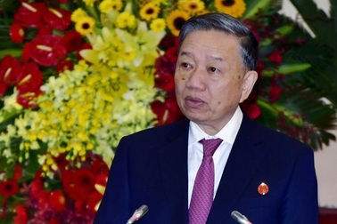 Luôn quán triệt, thực hiện tốt quan điểm "dân là gốc"