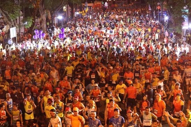 TPHCM cấm xe nhiều tuyến đường cuối tuần phục vụ giải marathon quốc tế