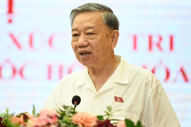 Tổng Bí thư Tô Lâm gợi ý Hà Nội "miễn phí ăn trưa cho 1,3 triệu học sinh"