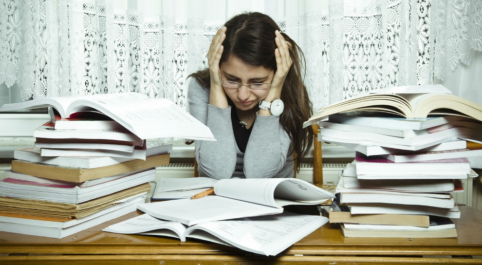Mùa thi cử: Ám ảnh, thậm chí muốn tự tử với những kỳ vọng - 1 Mùa thi cử: Ám ảnh, thậm chí muốn tự tử với những kỳ vọng - 1