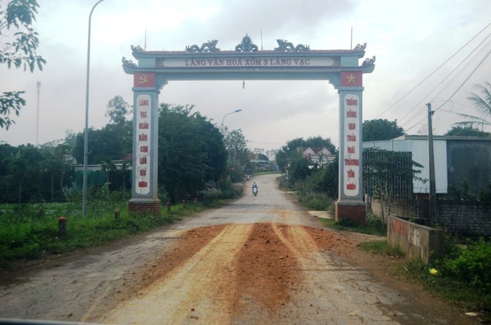 Nghệ An: Rầm rộ khai thác đất trái phép giữa thanh thiên bạch nhật! - 3 Nghệ An: Rầm rộ khai thác đất trái phép giữa thanh thiên bạch nhật! - 3