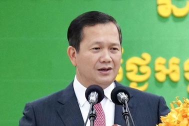 Campuchia cáo buộc Thái Lan đào chiến hào, đưa pháo tới biên giới