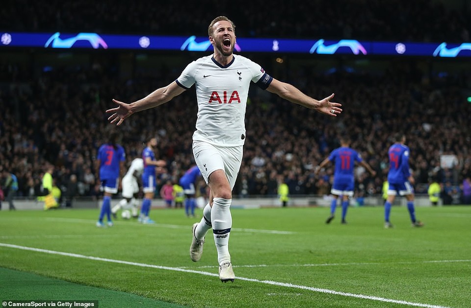Bayern Munich đại thắng 6-0, Tottenham thăng hoa cùng HLV Mourinho - 19 Bayern Munich đại thắng 6-0, Tottenham thăng hoa cùng HLV Mourinho - 19