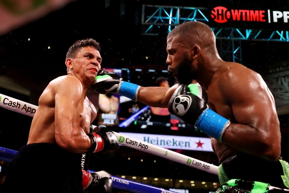 Độc cô cầu bại Floyd Mayweather hòa ngôi sao Youtube Logan Paul - 7 Độc cô cầu bại Floyd Mayweather hòa ngôi sao Youtube Logan Paul - 7
