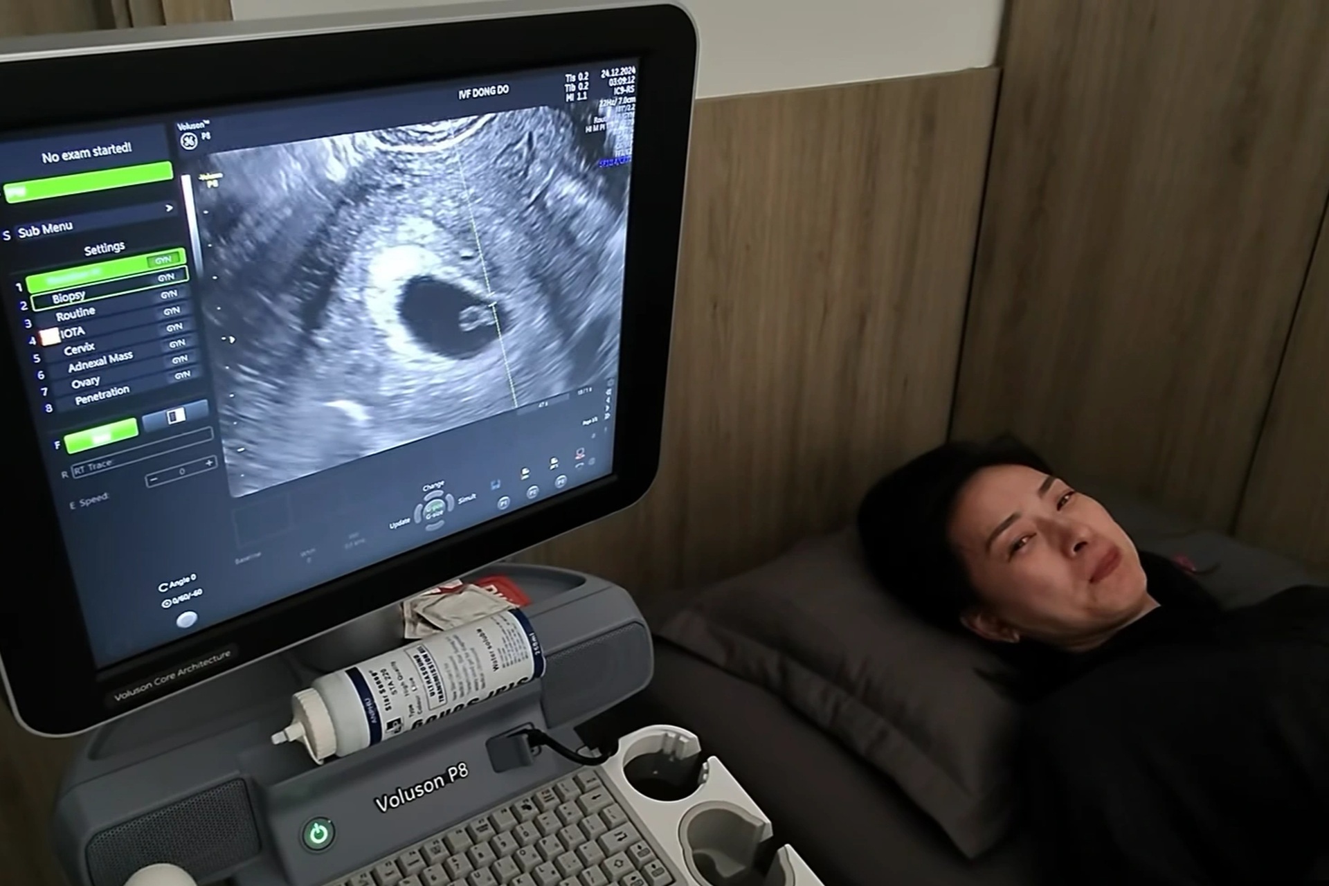 Ngô Thanh Vân: 3 năm gian nan tìm con, lần đầu làm mẹ ở tuổi 46 - 6