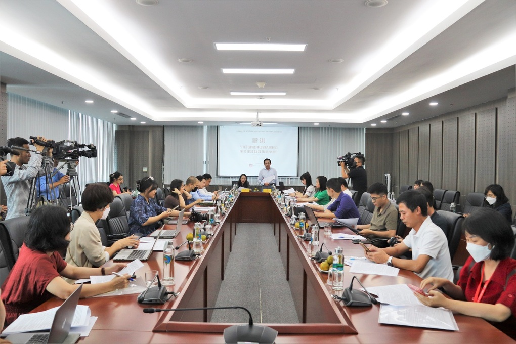 Sinh viên dân tộc thiểu số từng được biểu dương, nay có lương nghìn đô - 1 Sinh viên dân tộc thiểu số từng được biểu dương, nay có lương nghìn đô - 1