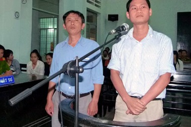 Dùng nhục hình, 2 công an "được" đề nghị án treo