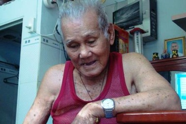 Cuộc sống đạm bạc của cụ già trúng số bạc tỷ