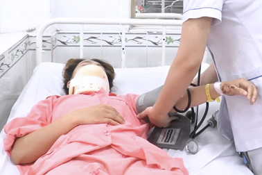 Vụ xe Thành Bưởi gây tai nạn, 4 người chết: Cô gái 24 tuổi xuất huyết não