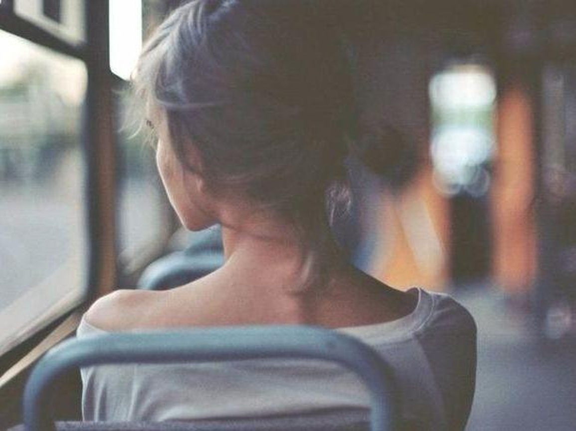 Phút yếu lòng, tôi đã sập bẫy lừa của gã hàng xóm - 1 Phút yếu lòng, tôi đã sập bẫy lừa của gã hàng xóm - 1