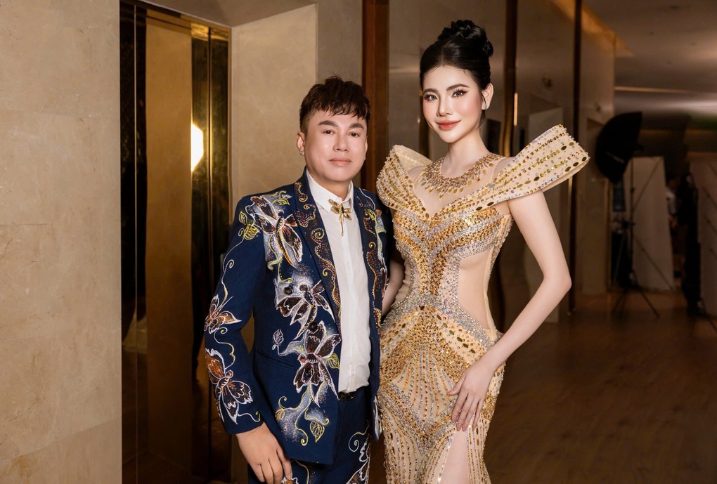 Á hậu Lê Kim Khỏe: Nhan sắc thăng hạng, tự hào vì tên đặc biệt - 3 Á hậu Lê Kim Khỏe: Nhan sắc thăng hạng, tự hào vì tên đặc biệt - 3