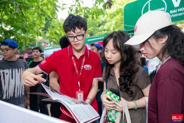 Cơ hội xét tuyển đại học Anh quốc cho sĩ tử chưa có nguyện vọng như ý