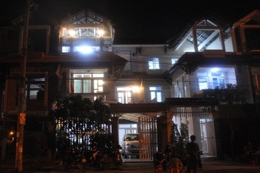 Hai biệt thự liền kề bị trộm đột nhập