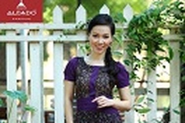 Minh Hà duyên dáng trong trang phục ALCADO