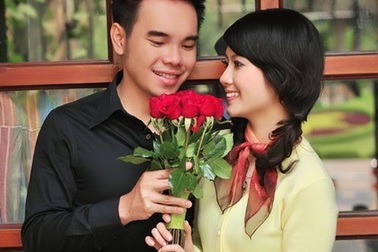 Ca sỹ Triệu Hoàng bật mí chuyện tình với Miss Teen Huyền Trang