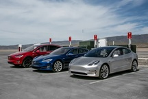 Bất chấp dịch bệnh, Tesla vẫn bán được lượng xe kỷ lục trong quý III/2020