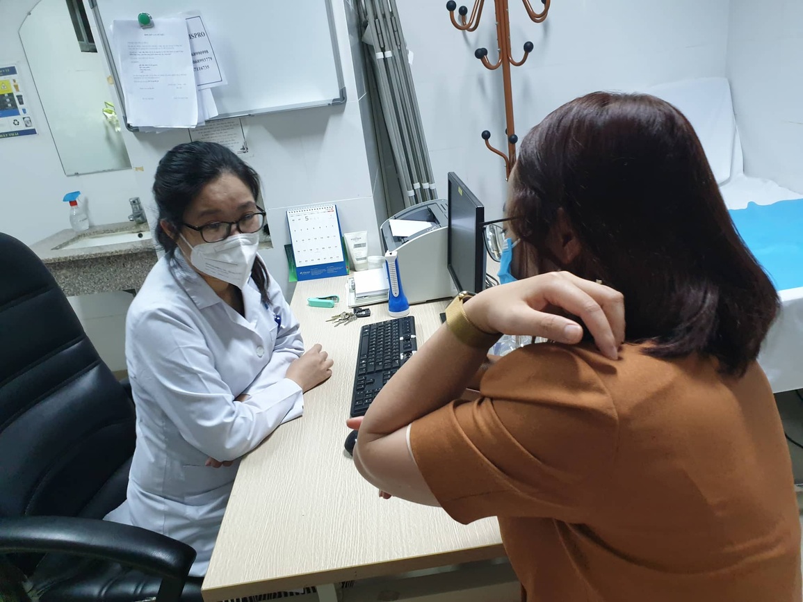 Tắm biển bị sứa tấn công, cậu bé nổi hàng trăm bọng nước khắp cơ thể - 3 Tắm biển bị sứa tấn công, cậu bé nổi hàng trăm bọng nước khắp cơ thể - 3