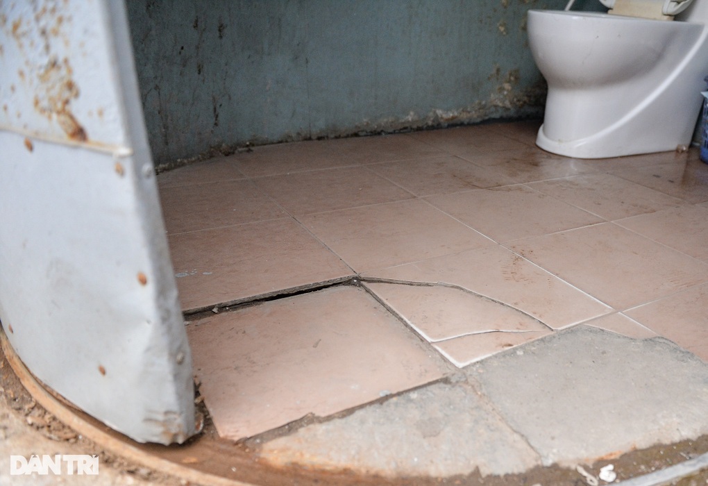 Trải nghiệm nhà vệ sinh công cộng ở Hà Nội - 6 Trải nghiệm nhà vệ sinh công cộng ở Hà Nội - 6