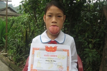 “Cháu ước gì mình được… cắt lưỡi”