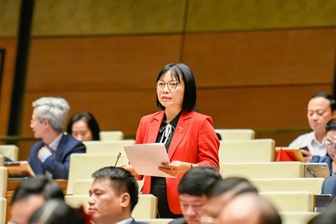 Băn khoăn thời gian nghỉ thai sản dài có thể thành rào cản cho lao động nữ