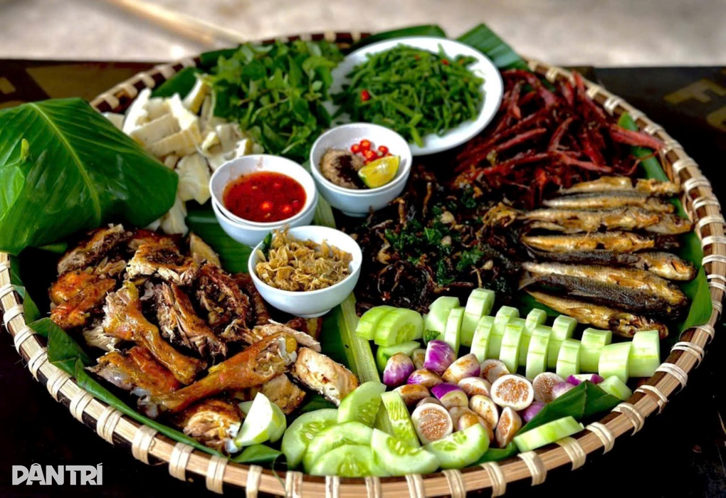 Đồng bào Thái miền tây Nghệ An ăn mừng Tết Độc lập - 3 Đồng bào Thái miền tây Nghệ An ăn mừng Tết Độc lập - 3