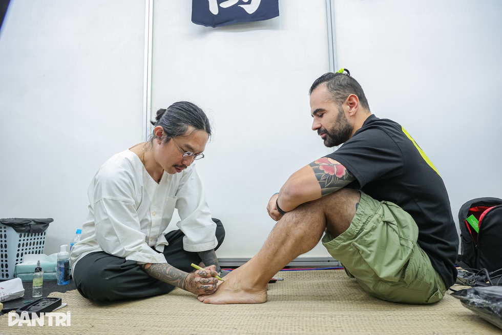 Ngắm loạt tác phẩm xăm kín lưng, chân tại lễ hội xăm hình lớn nhất miền Bắc - 10