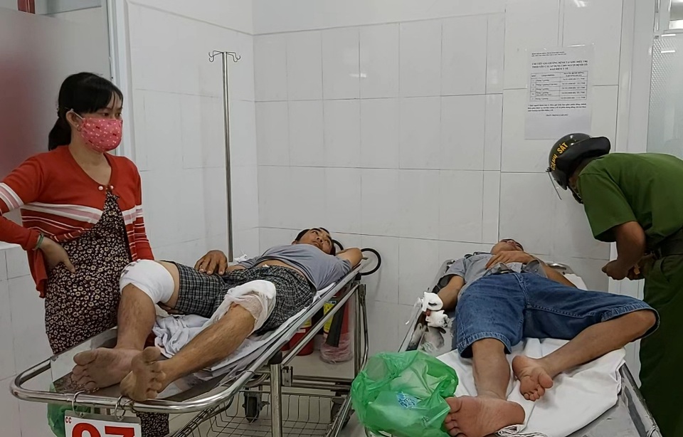 Công an nổ súng triệt phá tụ điểm đá gà, 1 người tử vong - 1 Công an nổ súng triệt phá tụ điểm đá gà, 1 người tử vong - 1