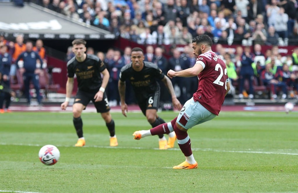 Dẫn trước 2 bàn, Arsenal cay đắng hòa West Ham - 2 Dẫn trước 2 bàn, Arsenal cay đắng hòa West Ham - 2