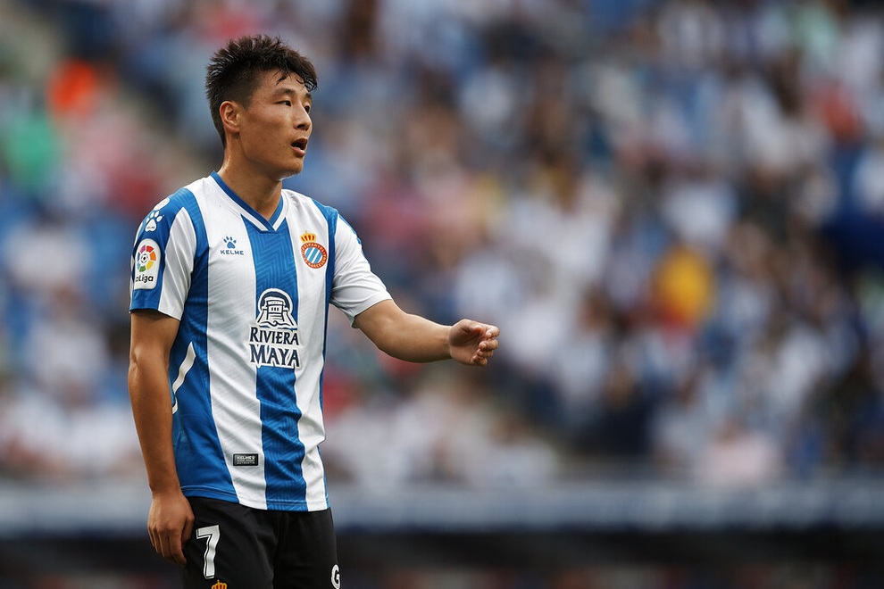 Thua sốc trước Espanyol, Real Madrid bị Atletico cân bằng về điểm số - 3 Thua sốc trước Espanyol, Real Madrid bị Atletico cân bằng về điểm số - 3