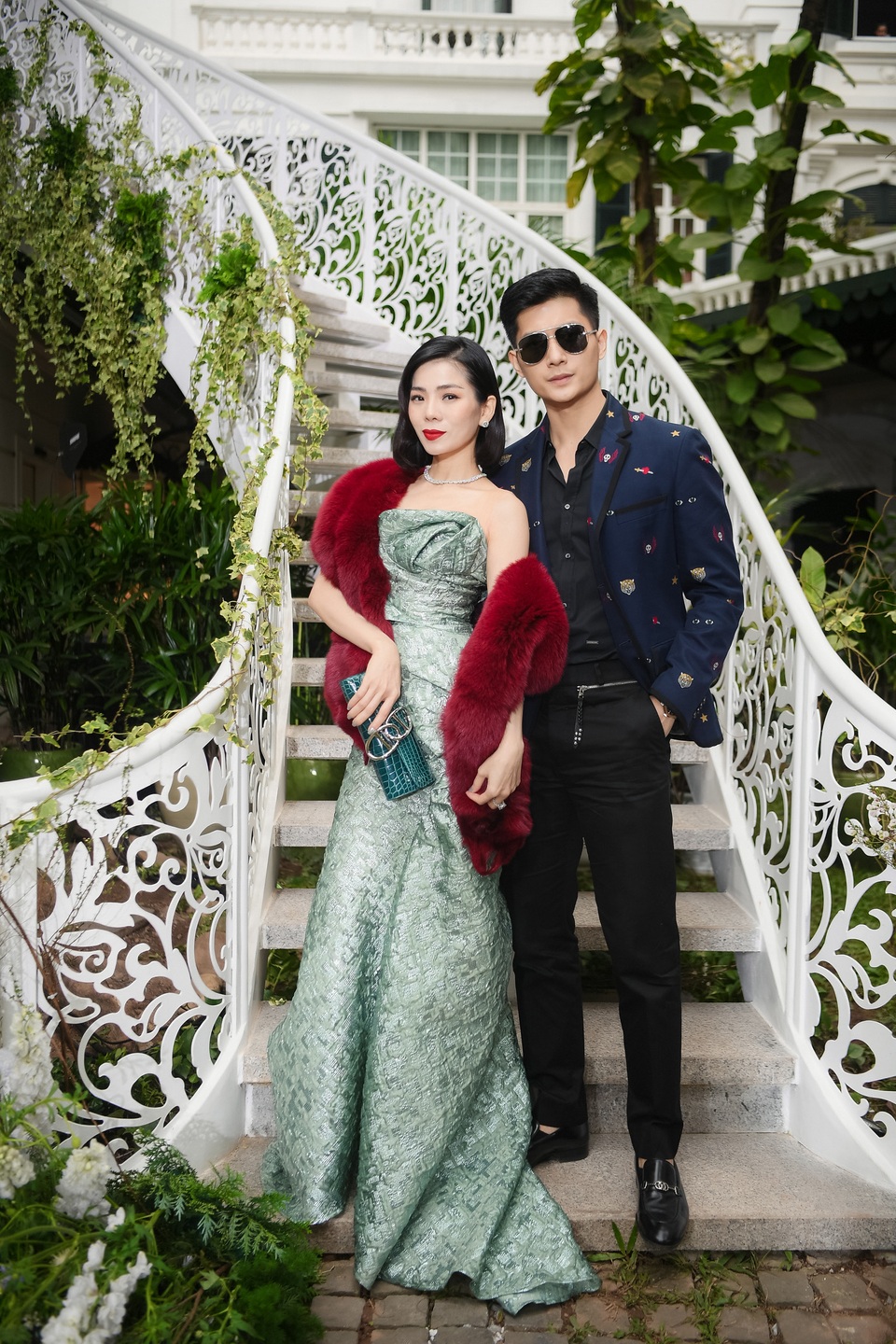 Lệ Quyên tình tứ sánh đôi bạn trai tin đồn Lâm Bảo Châu - 2