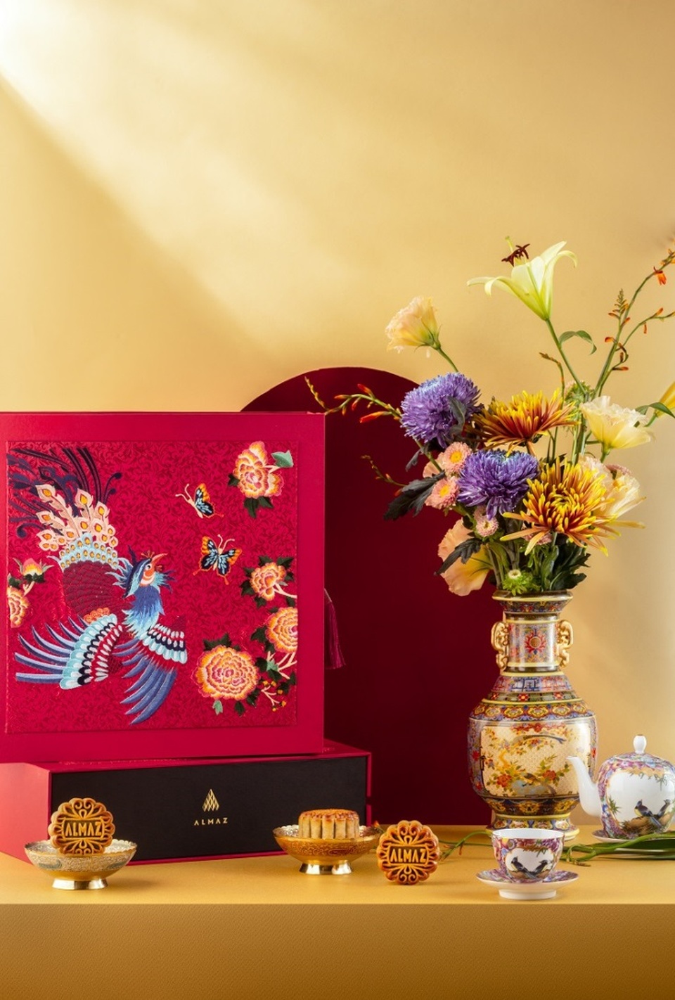 Bánh trung thu tươi Almaz gói trọn tinh hoa ẩm thực Hà thành - 1 Bánh trung thu tươi Almaz gói trọn tinh hoa ẩm thực Hà thành - 1