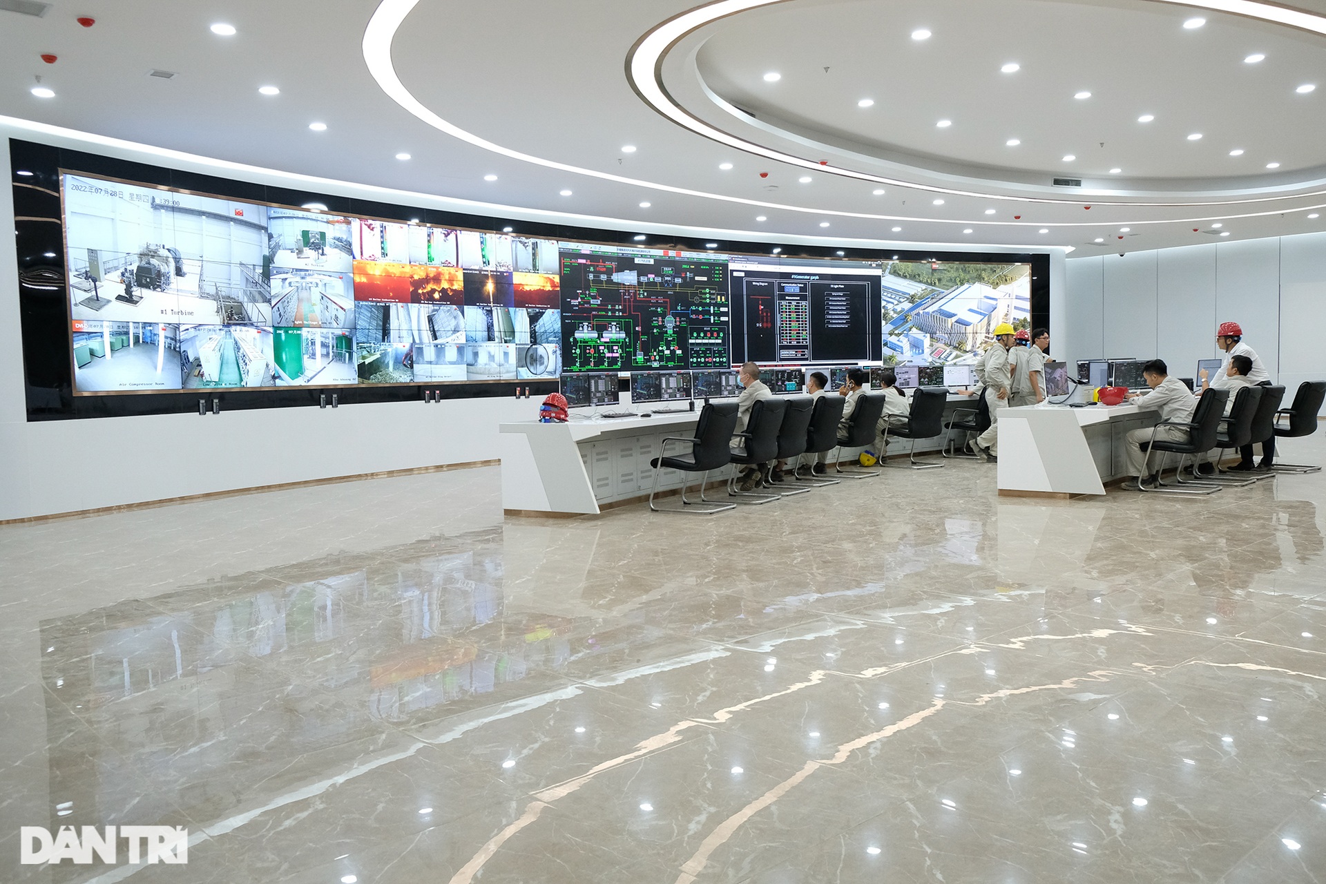 Mục sở thị nhà máy biến rác thành điện lớn nhất Việt Nam - 3 Mục sở thị nhà máy biến rác thành điện lớn nhất Việt Nam - 3