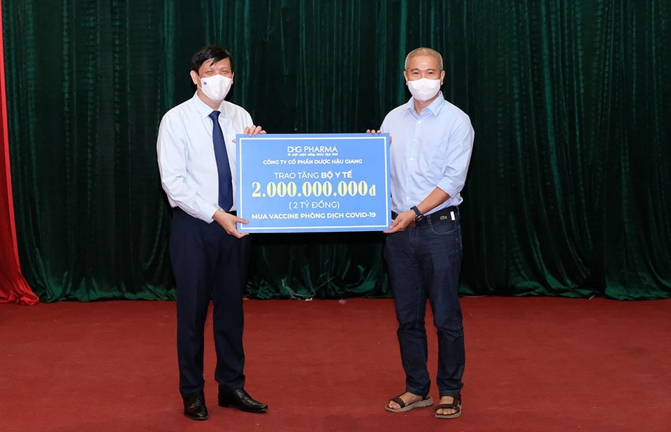 Dược Hậu Giang đồng lòng cùng Bộ Y tế tiêm vaccine cho 75% người dân cả nước - 1 Dược Hậu Giang đồng lòng cùng Bộ Y tế tiêm vaccine cho 75% người dân cả nước - 1