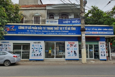 4 máy giặt sấy bán cho bệnh viện được nâng giá từ 2 tỷ lên... 12 tỷ đồng!