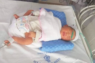 Cứu sống thai nhi 34 tuần trong bụng bà mẹ bị tai nạn giao thông nguy kịch