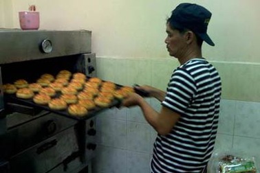 Nhiều cơ sở sản xuất bánh trung thu không đảm bảo VSATTP