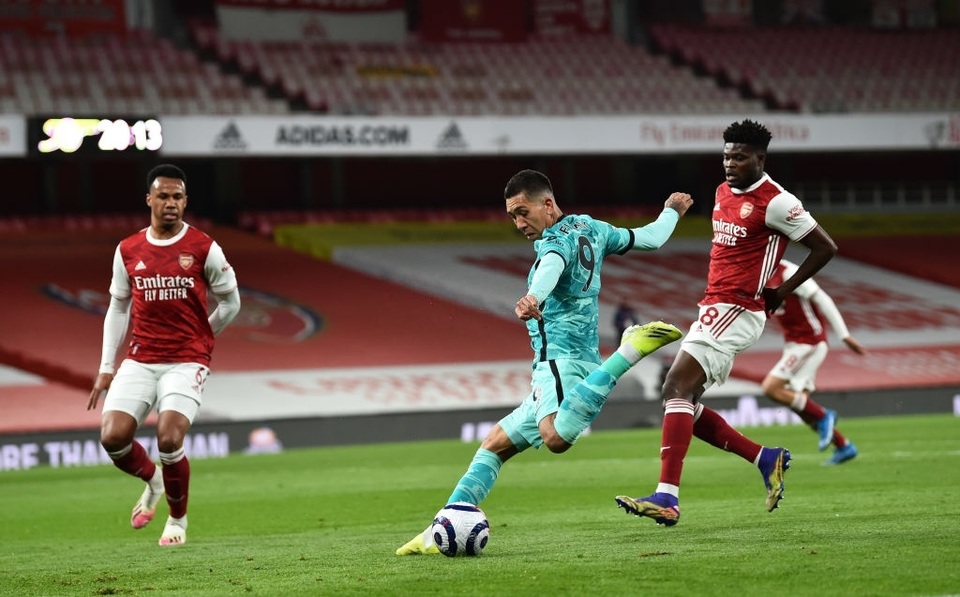 Arsenal 0-3 Liverpool: Bùng nổ trong 18 phút - 2 Arsenal 0-3 Liverpool: Bùng nổ trong 18 phút - 2