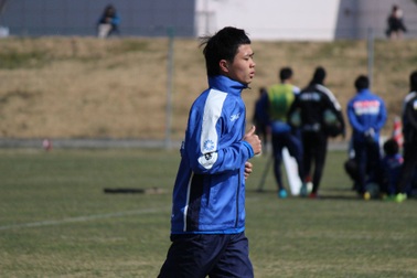 Công Phượng vẫn “mất tích” ở Mito Hollyhock