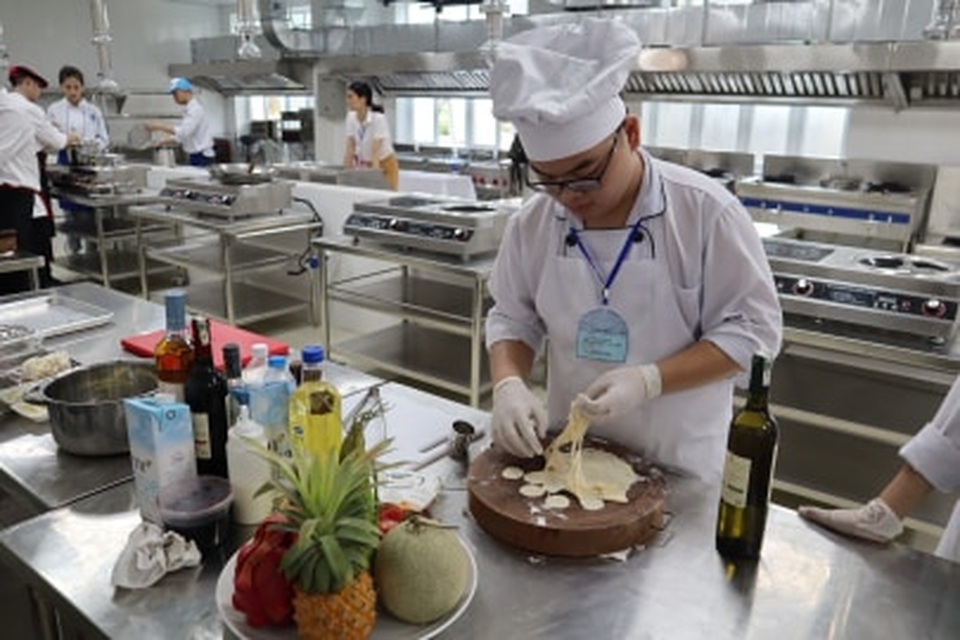 Thi tay nghề tỉnh Quảng Ninh, tôn vinh lao động trẻ có tay nghề cao - 7 Thi tay nghề tỉnh Quảng Ninh, tôn vinh lao động trẻ có tay nghề cao - 7